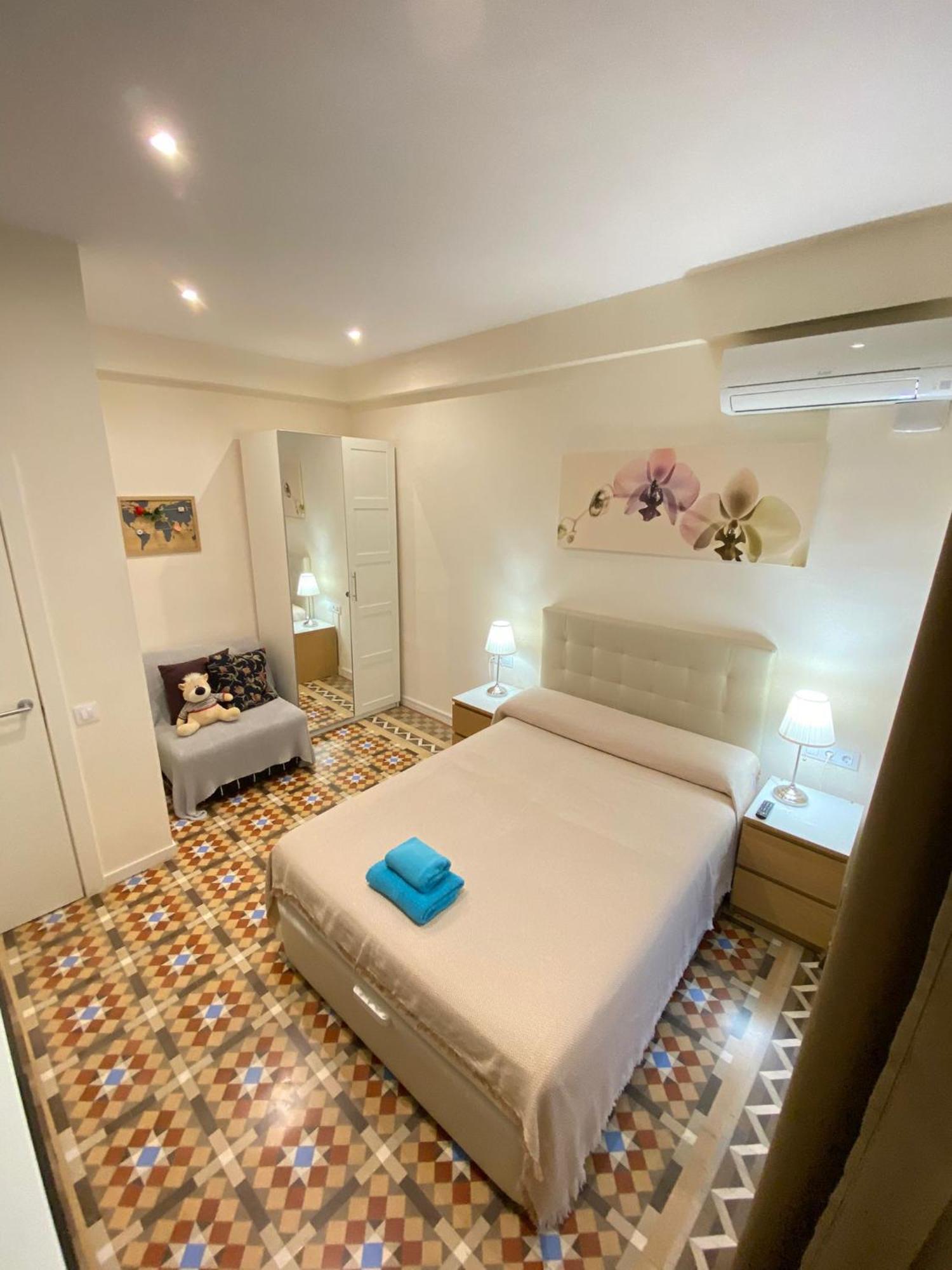 Rooms Balmes 바르셀로나 외부 사진